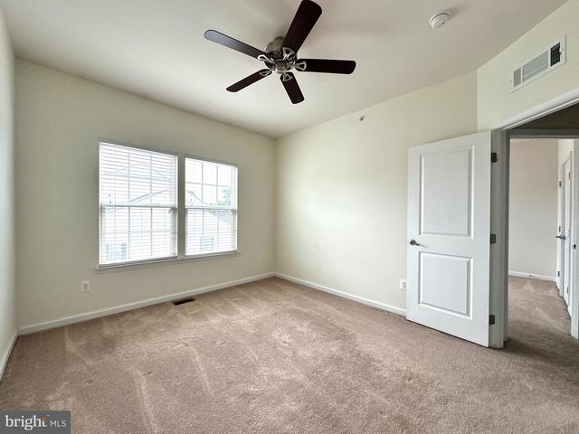 7396 BRUNSON CIR, Gainesville, VA 20155