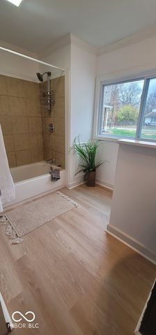 5123 Russell Lane, Greenwood, IN 46143