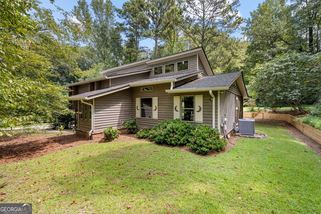 260 Devilla Trace, Fayetteville, GA 30214