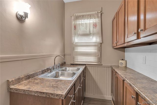 140 Benzinger Street, Buffalo, NY 14206