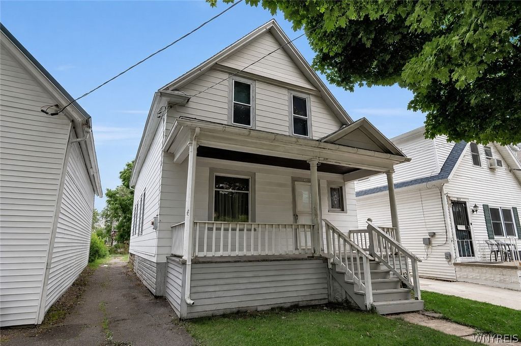 140 Benzinger Street, Buffalo, NY 14206
