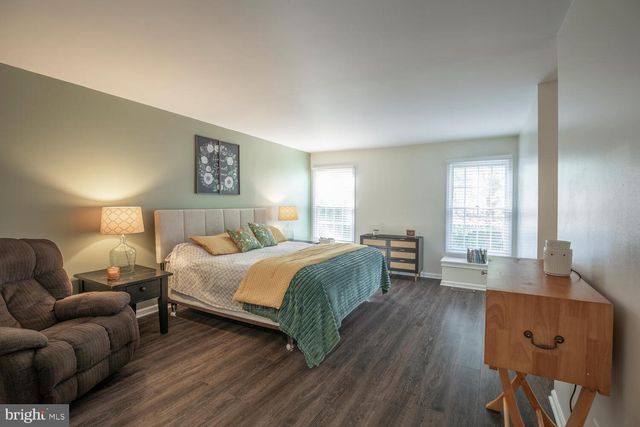 52 BOGEY CIR, Doylestown, PA 18901