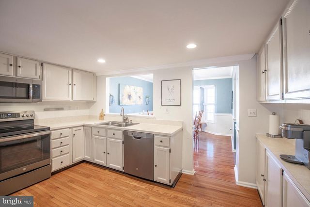 52 BOGEY CIR, Doylestown, PA 18901