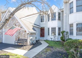 52 BOGEY CIR, Doylestown, PA 18901