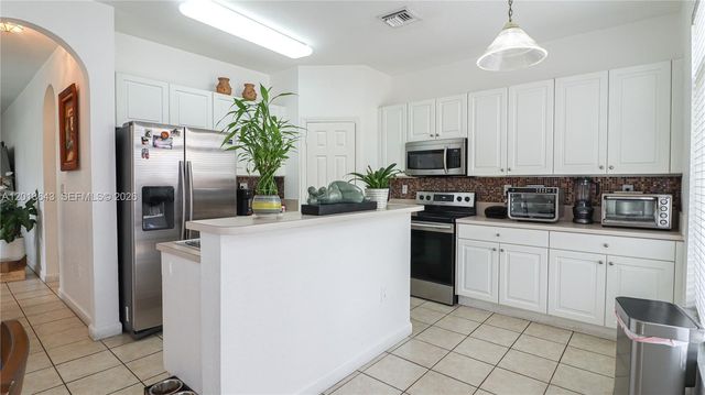 5662 NW 112th Ct ., Doral, FL 33178