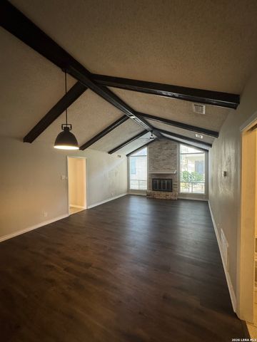 11303 Vance Jackson Rd Apt K1, San Antonio, TX 78230