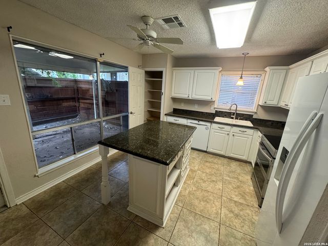 11303 Vance Jackson Rd Apt K1, San Antonio, TX 78230