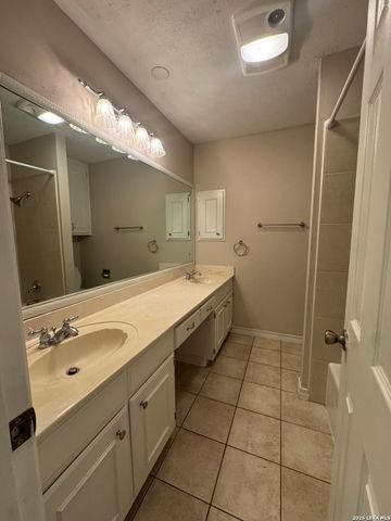 11303 Vance Jackson Rd Apt K1, San Antonio, TX 78230