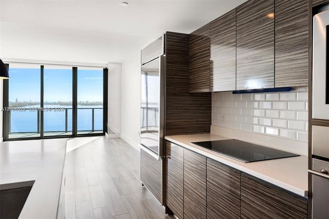 460 NE 28th St 2707, Miami, FL 33137