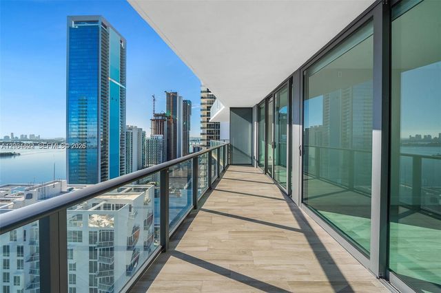 460 NE 28th St 2707, Miami, FL 33137