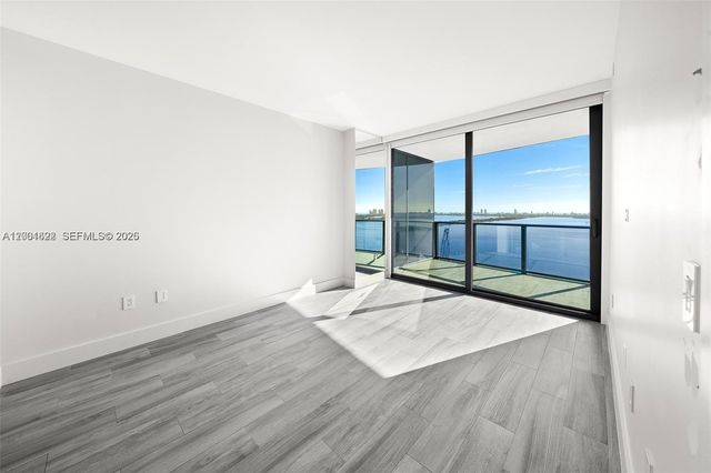 460 NE 28th St 2707, Miami, FL 33137