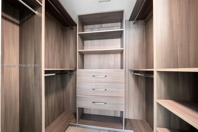 460 NE 28th St 2707, Miami, FL 33137