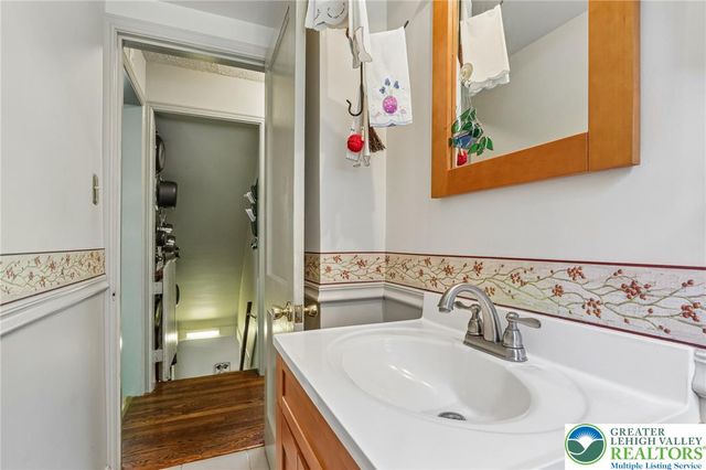 429 Beechwood Street, Emmaus Boro, PA 18049