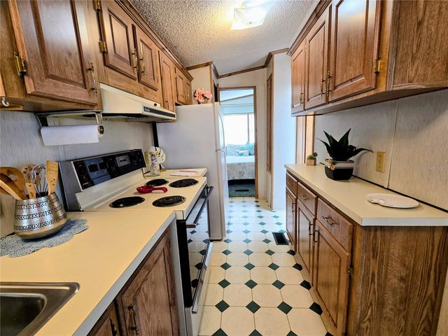 39326 RECESS DRIVE, Zephyrhills, FL 33542