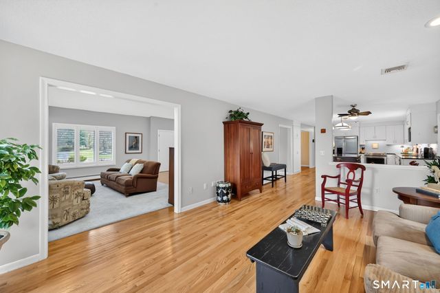 56 Falcon Lane, Glastonbury, CT 06033