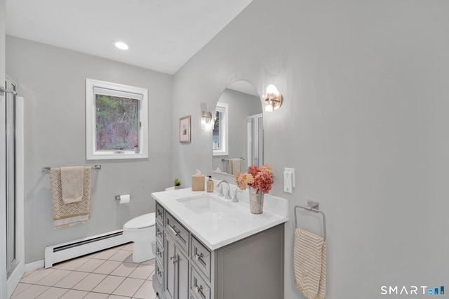 56 Falcon Lane, Glastonbury, CT 06033