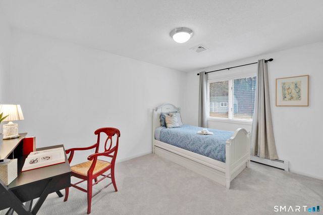 56 Falcon Lane, Glastonbury, CT 06033