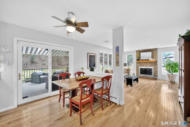 56 Falcon Lane, Glastonbury, CT 06033