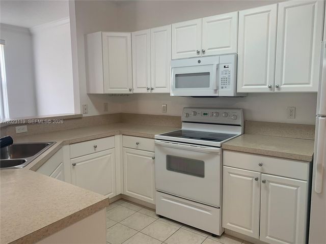 4702 SW 160th Ave 325, Miramar, FL 33027