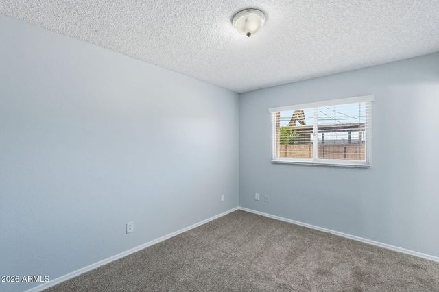2219 W CHOLLA Street, Phoenix, AZ 85029