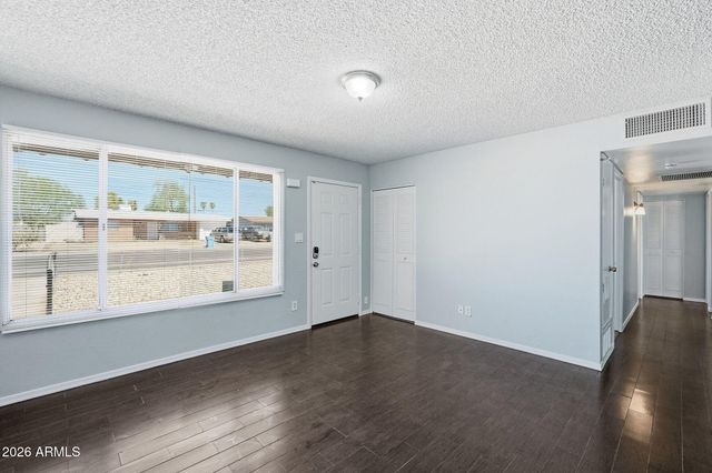 2219 W CHOLLA Street, Phoenix, AZ 85029