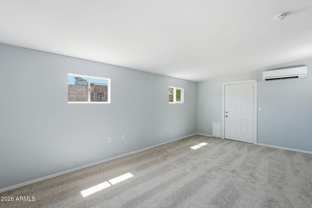 2219 W CHOLLA Street, Phoenix, AZ 85029