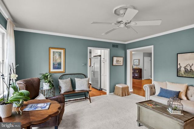 2 STRAFFORD CT, Medford, NJ 08055