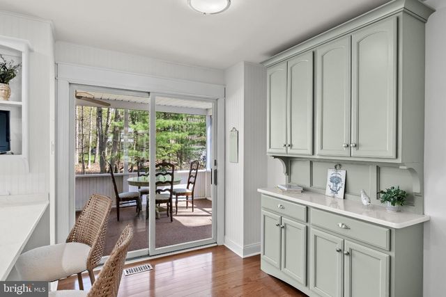 2 STRAFFORD CT, Medford, NJ 08055
