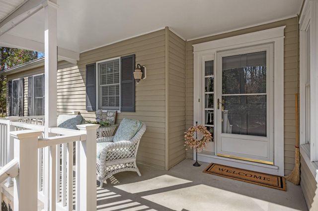 2 STRAFFORD CT, Medford, NJ 08055