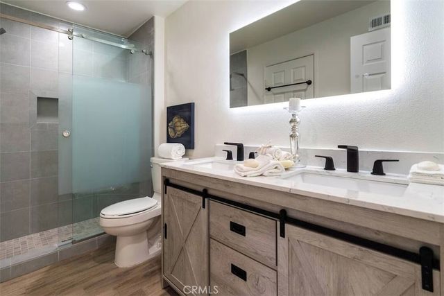 110 Hartford Drive 64, Newport Beach, CA 92660