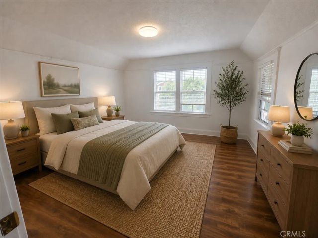 1628 S Van Ness, Los Angeles, CA 90019