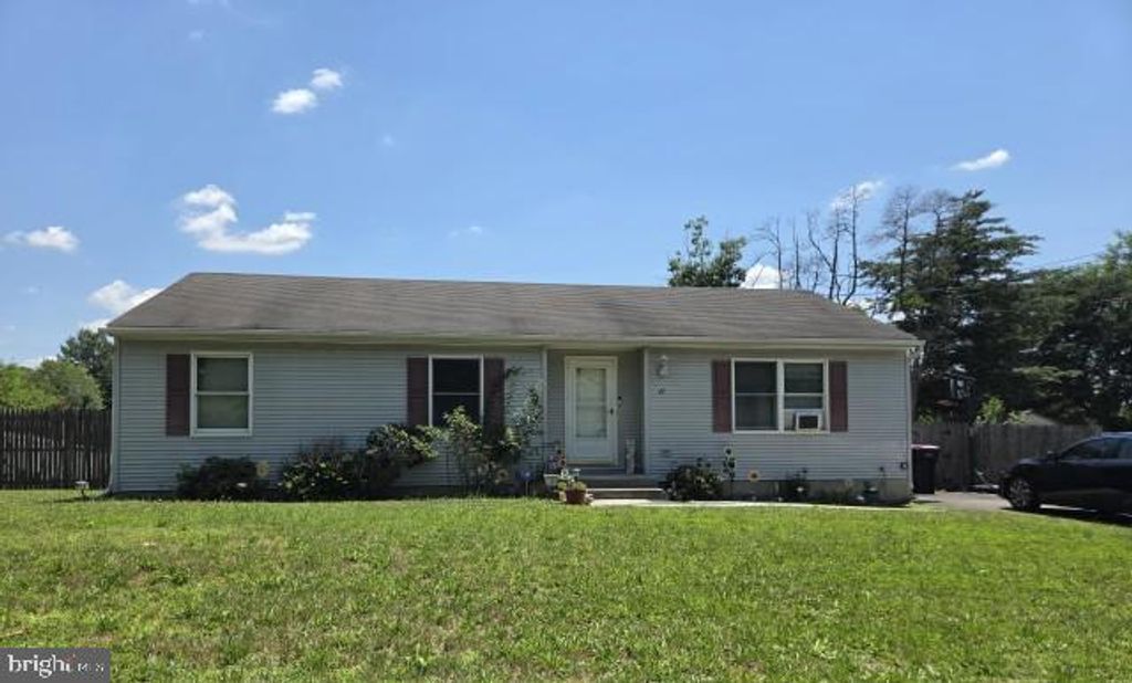 27 FAIRMOUNT AVE, SICKLERVILLE, NJ 08081 — exterior