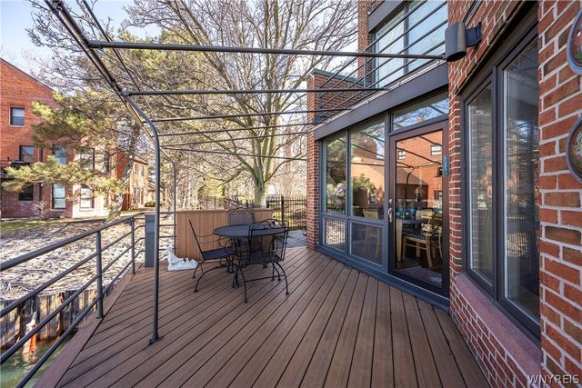 324 Rivermist Drive, Buffalo, NY 14202