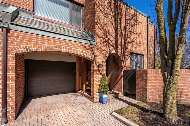 324 Rivermist Drive, Buffalo, NY 14202