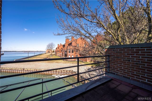 324 Rivermist Drive, Buffalo, NY 14202