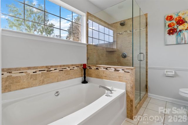 12100 Landing Green Drive, Charlotte, NC 28277