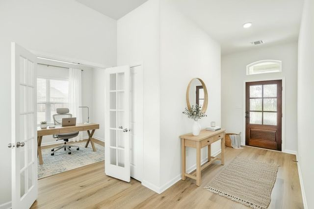 116 Freeman Day DR, Bastrop, TX 78602