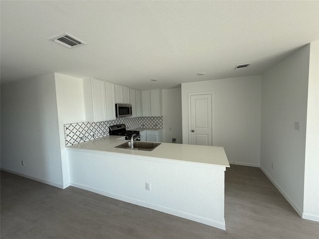 7829 Thor Dr, Corpus Christi, TX 78414