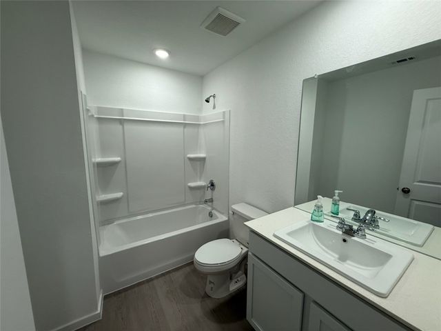 7829 Thor Dr, Corpus Christi, TX 78414