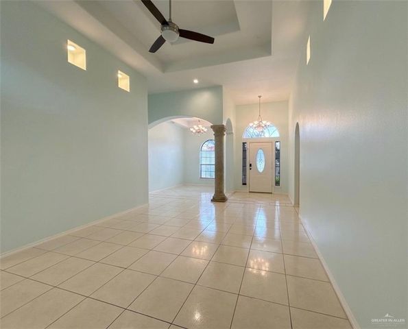 207 E Garfield Street, San Juan, TX 78589