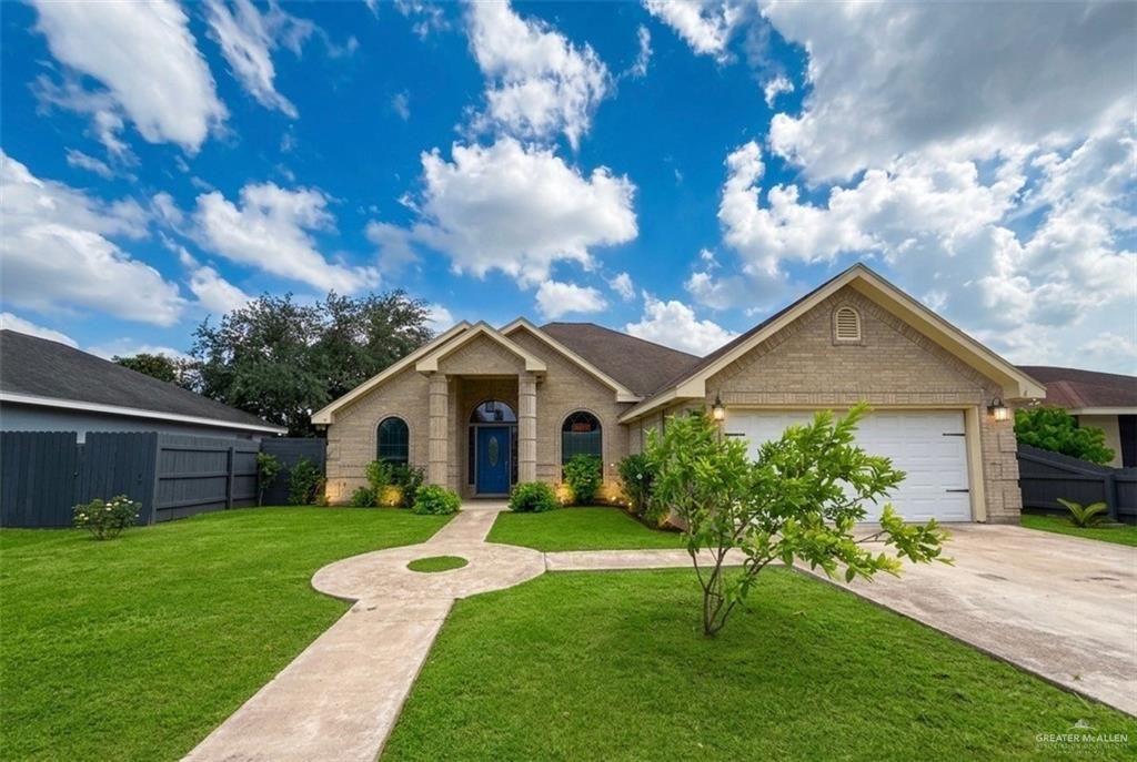 207 E Garfield Street, San Juan, TX 78589