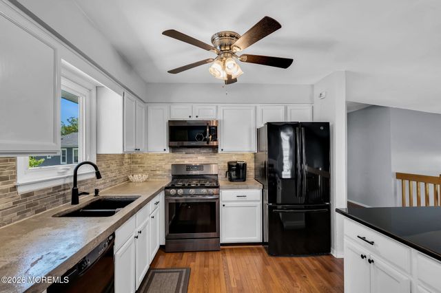 29 Marc Drive, Howell, NJ 07731