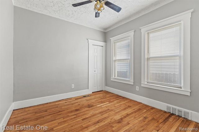 350 Labadie Street, Ecorse, MI 48229