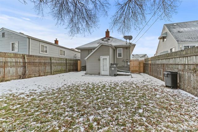 350 Labadie Street, Ecorse, MI 48229