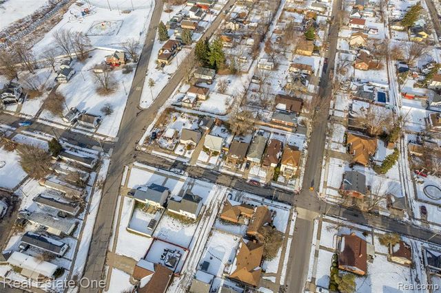 350 Labadie Street, Ecorse, MI 48229