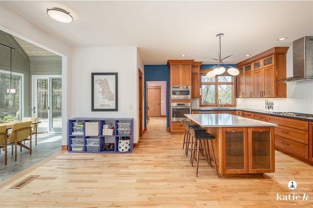 9100 Twin Oaks Lane, Ada, MI 49301