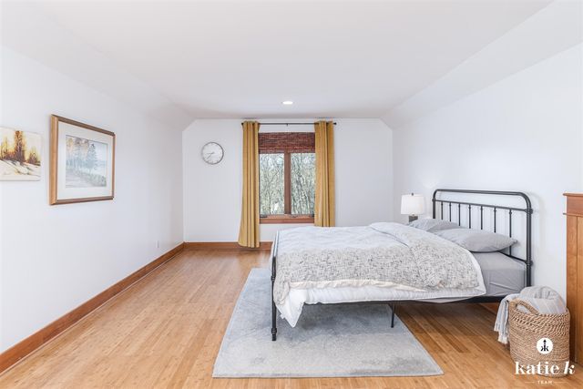 9100 Twin Oaks Lane, Ada, MI 49301