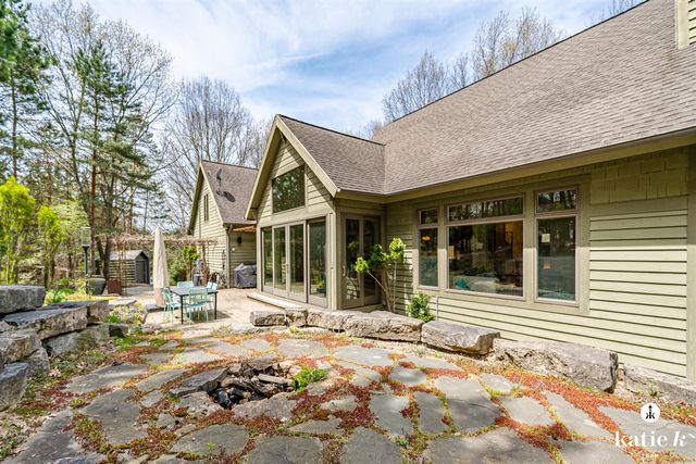 9100 Twin Oaks Lane, Ada, MI 49301