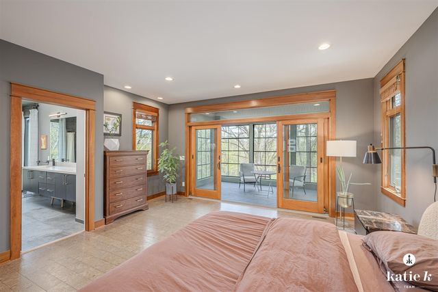 9100 Twin Oaks Lane, Ada, MI 49301
