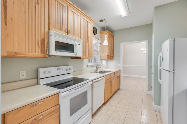 192 Hurley Drive, Defuniak Springs, FL 32433